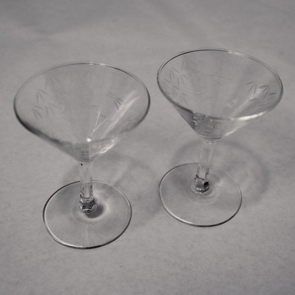 Mid Century Sasaki Bamboo Glasses - Set of 11 - Etched Bamboo Chinoiserie - Picture 6 of 9